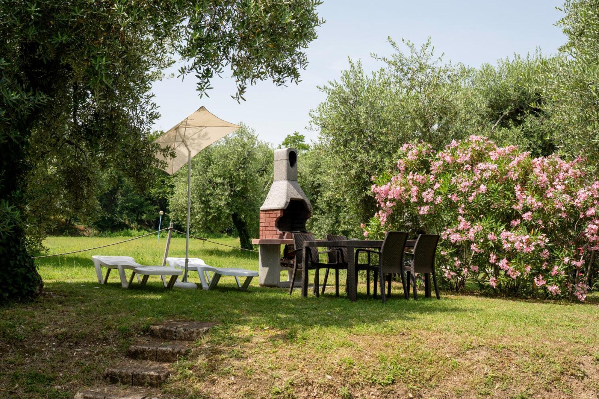 Sivinos Camping Boutique Manerba del Garda Buitenkant foto
