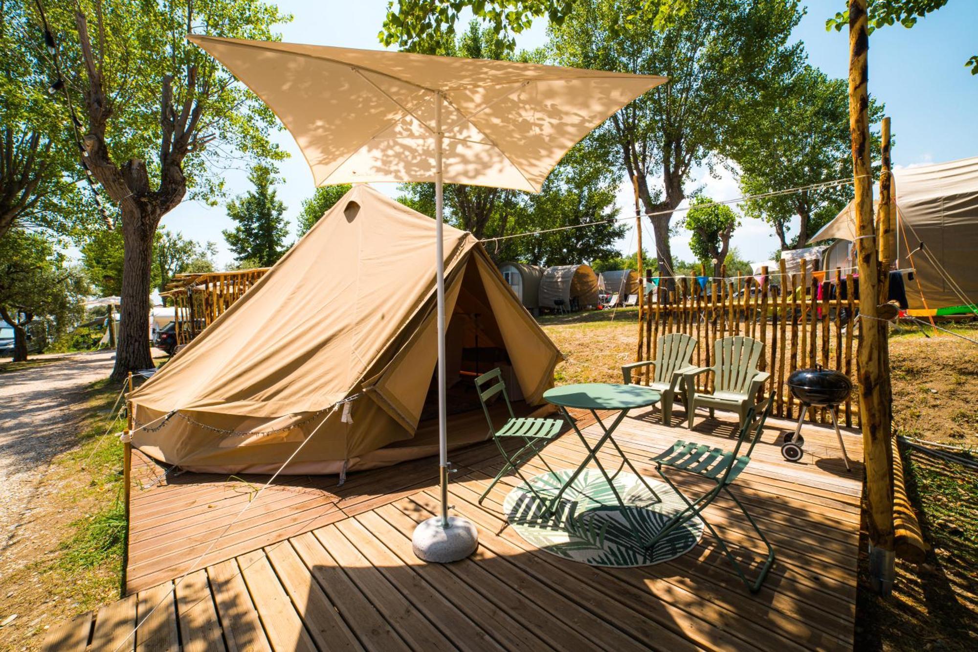 Sivinos Camping Boutique Manerba del Garda Kamer foto
