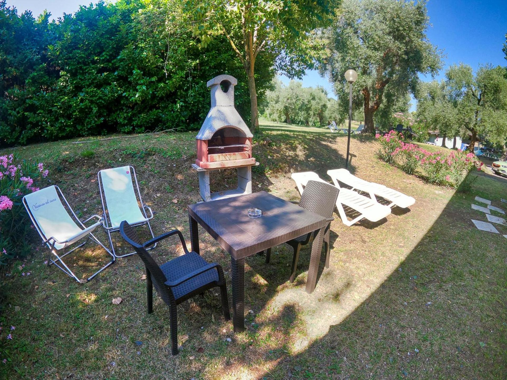 Sivinos Camping Boutique Manerba del Garda Kamer foto